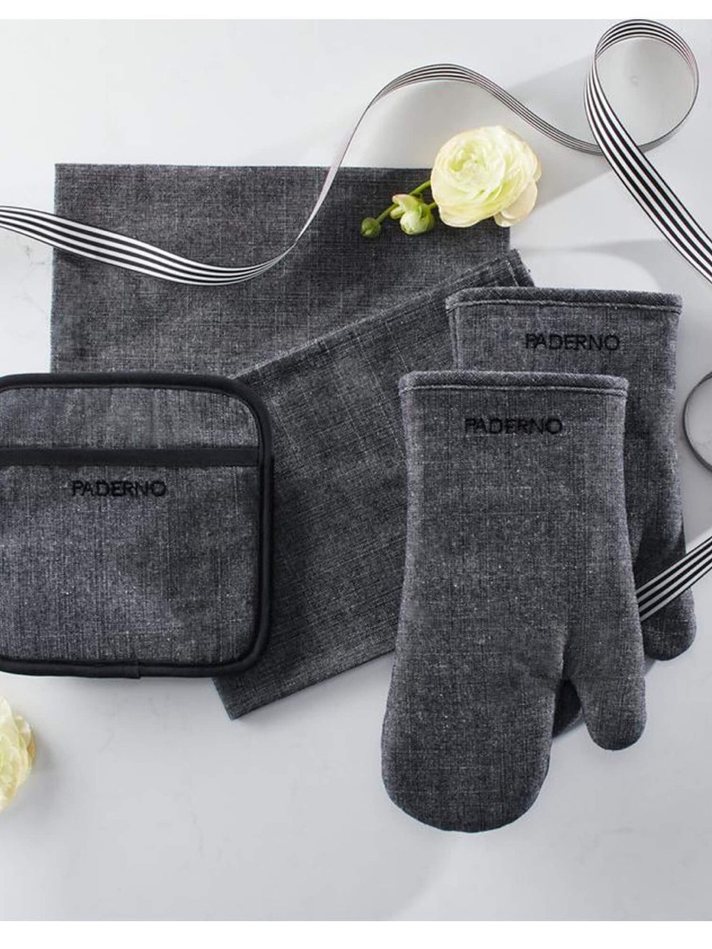 PADERNO Grey 5 piece Oven Mitt and Pot Holder Set NWT